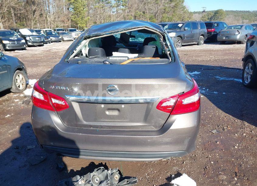 Photo 17 of 2017 Nissan Altima 2.5/2.5 S/2.5 SL/2.5 SR/2.5 SV (VIN 1N4AL3AP9HN306319)