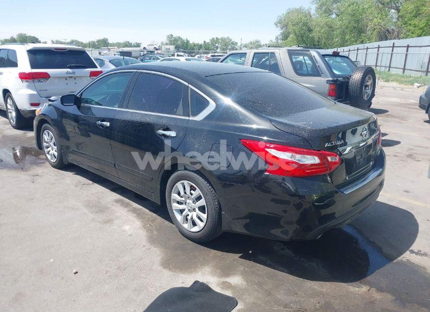 Photo 3 of 2017 Nissan Altima 2.5 S (VIN 1N4AL3AP9HN312444)