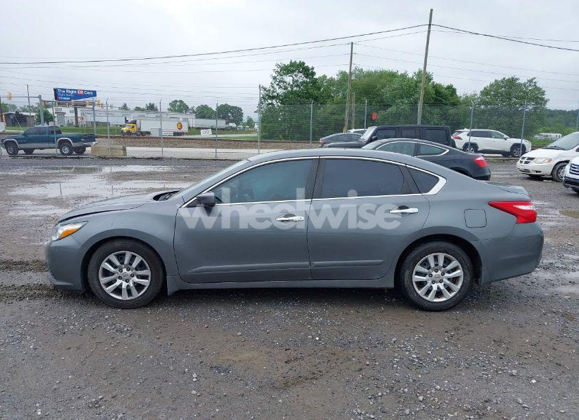 Photo 15 of 2017 Nissan Altima 2.5 S (VIN 1N4AL3AP9HN315280)