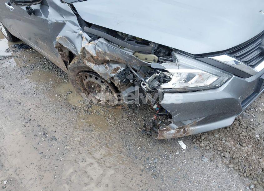 Photo 6 of 2017 Nissan Altima 2.5 S (VIN 1N4AL3AP9HN315280)