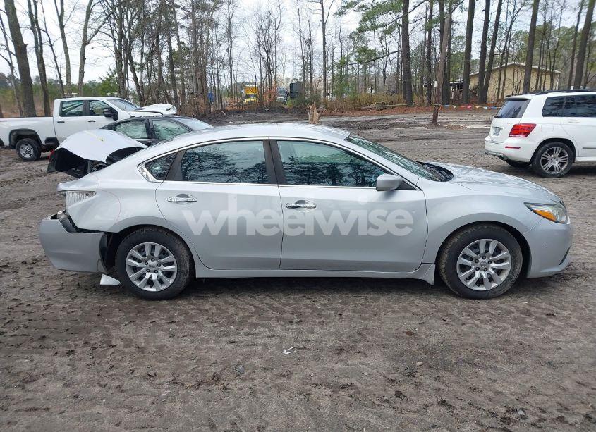Photo 14 of 2017 Nissan Altima 2.5 S (VIN 1N4AL3AP9HN319930)