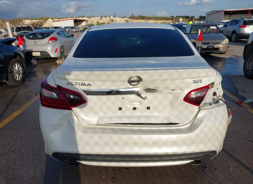 Photo 16 of 2017 Nissan Altima 2.5 SR (VIN 1N4AL3AP9HN324609)