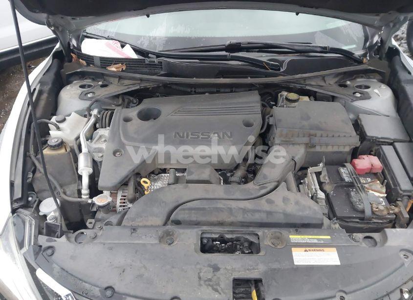 Photo 10 of 2017 Nissan Altima 2.5 S (VIN 1N4AL3AP9HN335366)