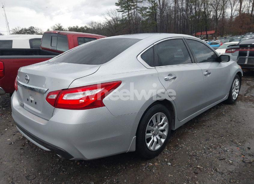 Photo 4 of 2017 Nissan Altima 2.5 S (VIN 1N4AL3AP9HN335366)