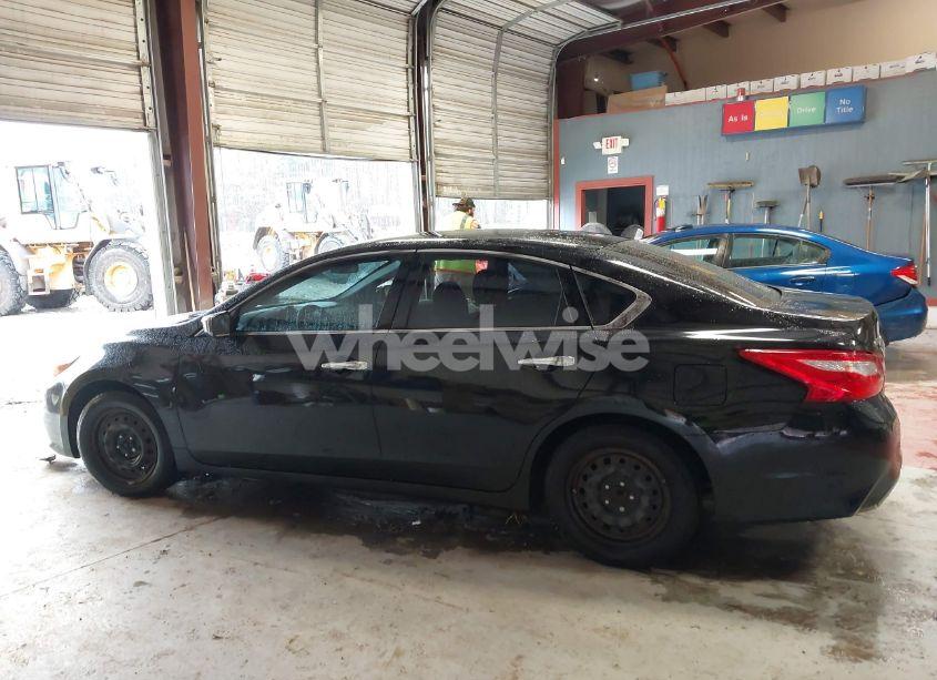 Photo 15 of 2017 Nissan Altima 2.5 S (VIN 1N4AL3AP9HN362454)