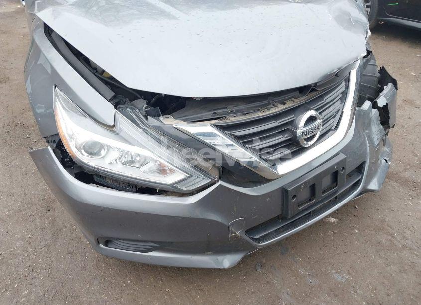 Photo 18 of 2017 Nissan Altima 2.5 S (VIN 1N4AL3AP9HN363782)