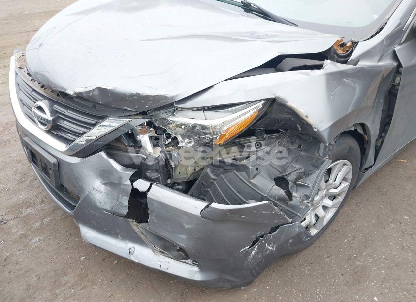 Photo 6 of 2017 Nissan Altima 2.5 S (VIN 1N4AL3AP9HN363782)