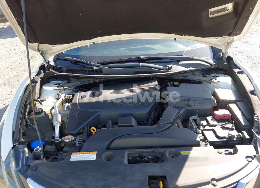 Photo 10 of 2018 Nissan Altima 2.5 SR (VIN 1N4AL3AP9JC101312)