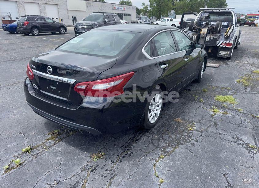 Photo 4 of 2018 Nissan Altima 2.5/S/SV/SL/SR (VIN 1N4AL3AP9JC108342)