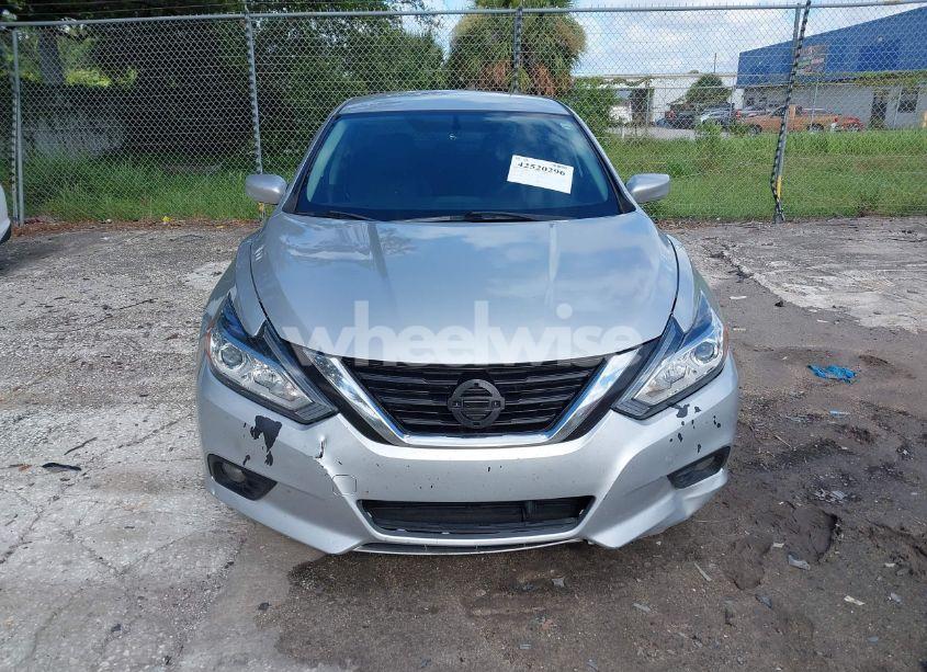 Photo 12 of 2018 Nissan Altima 2.5 SV (VIN 1N4AL3AP9JC119373)