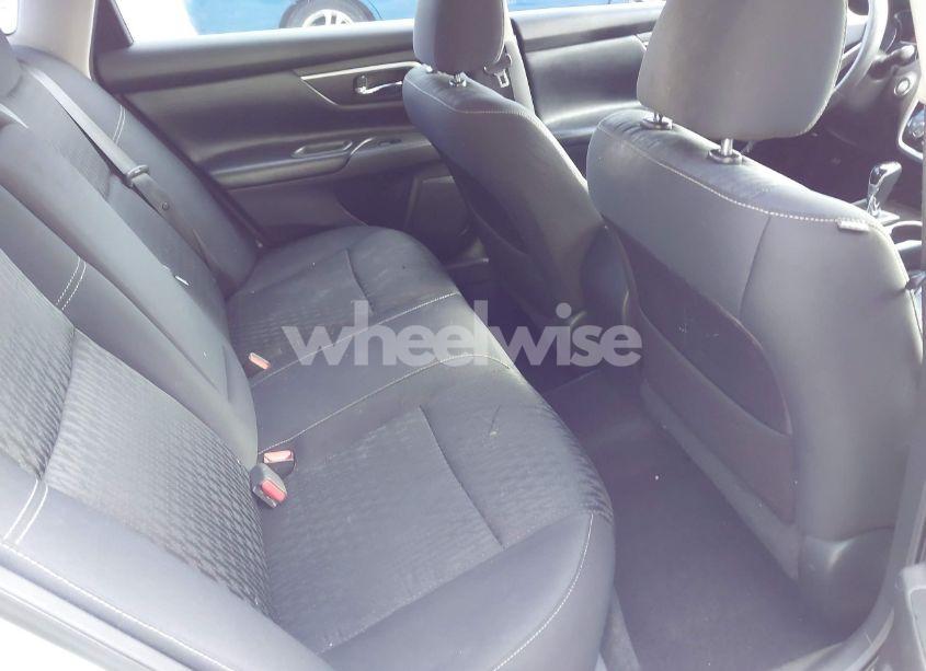 Photo 8 of 2018 Nissan Altima 2.5 SV (VIN 1N4AL3AP9JC119373)