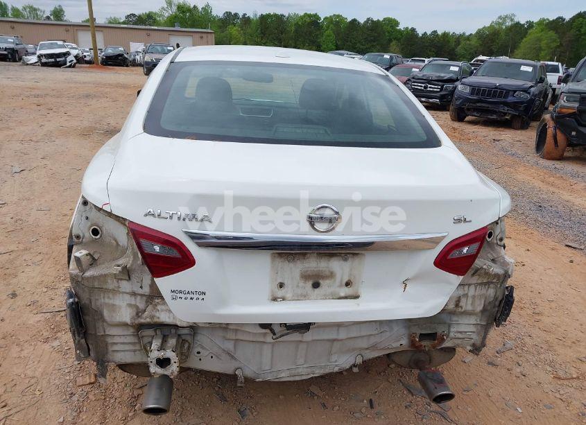 Photo 16 of 2018 Nissan Altima 2.5 SL (VIN 1N4AL3AP9JC128686)
