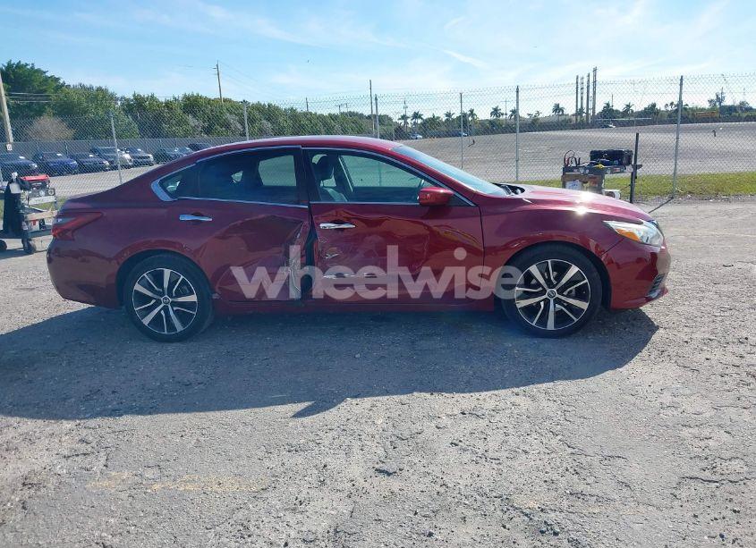 Photo 13 of 2018 Nissan Altima 2.5 S (VIN 1N4AL3AP9JC133645)