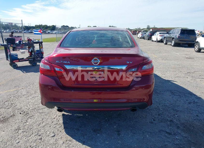 Photo 16 of 2018 Nissan Altima 2.5 S (VIN 1N4AL3AP9JC133645)