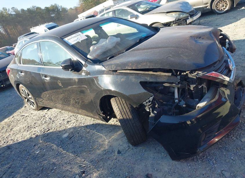 Photo 13 of 2018 Nissan Altima 2.5 SL (VIN 1N4AL3AP9JC139364)