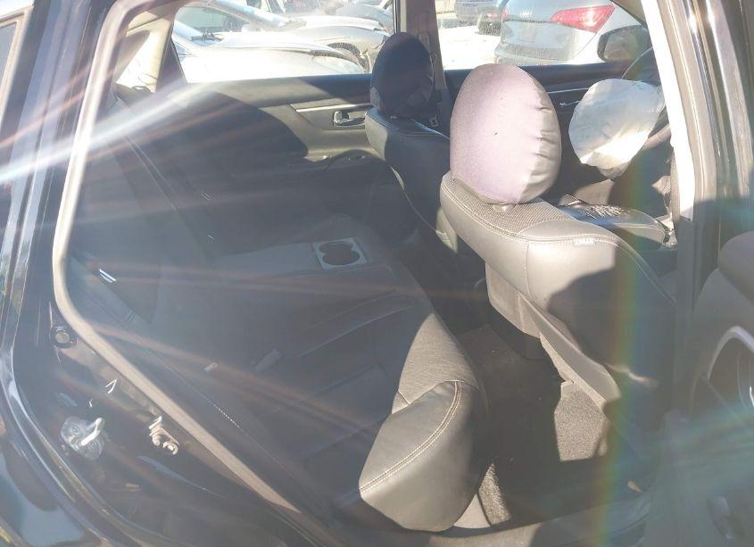 Photo 8 of 2018 Nissan Altima 2.5 SL (VIN 1N4AL3AP9JC139364)