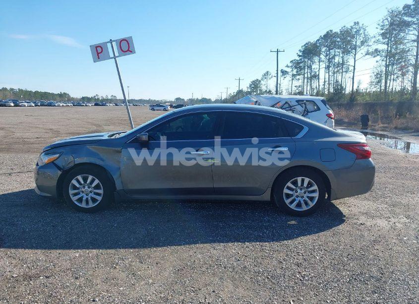 Photo 14 of 2018 Nissan Altima 2.5 S (VIN 1N4AL3AP9JC142250)