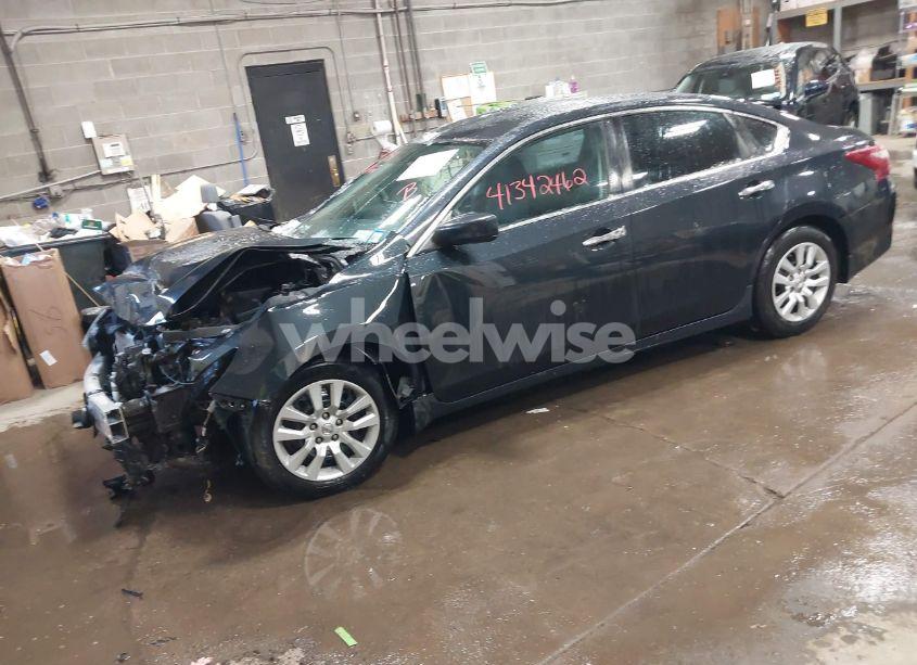 Photo 2 of 2018 Nissan Altima 2.5 S (VIN 1N4AL3AP9JC156438)