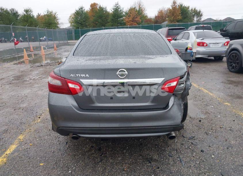 Photo 16 of 2018 Nissan Altima 2.5 S (VIN 1N4AL3AP9JC157184)