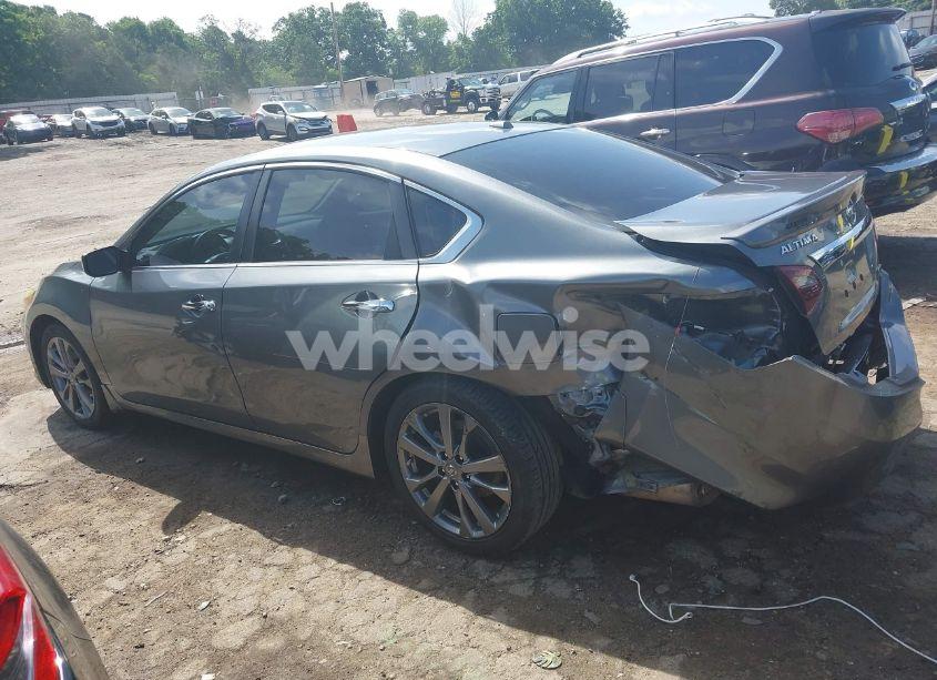 Photo 14 of 2018 Nissan Altima 2.5 SR (VIN 1N4AL3AP9JC160277)