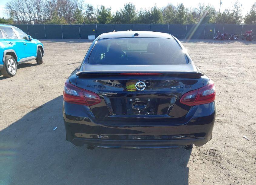 Photo 16 of 2018 Nissan Altima 2.5 SR (VIN 1N4AL3AP9JC160473)
