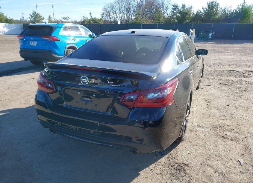 Photo 4 of 2018 Nissan Altima 2.5 SR (VIN 1N4AL3AP9JC160473)