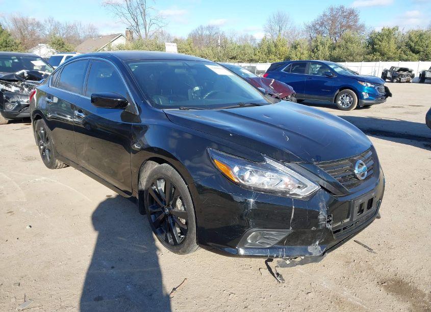 Photo 6 of 2018 Nissan Altima 2.5 SR (VIN 1N4AL3AP9JC160473)