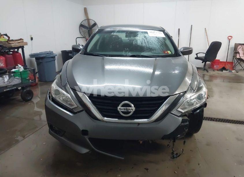 Photo 13 of 2018 Nissan Altima 2.5 SV (VIN 1N4AL3AP9JC160800)