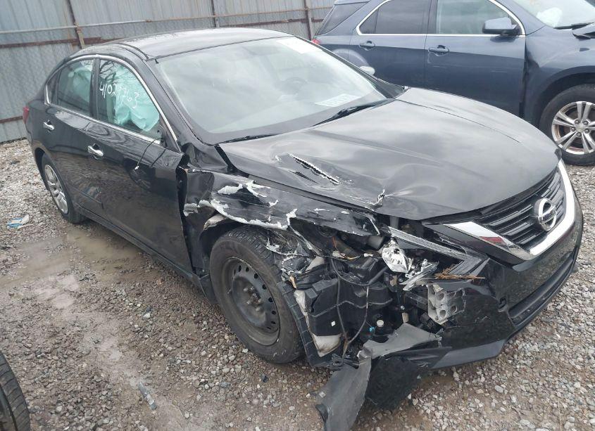 Photo 6 of 2018 Nissan Altima 2.5 S (VIN 1N4AL3AP9JC180223)