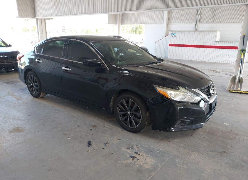 2018 Nissan Altima 2.5 SV (VIN 1N4AL3AP9JC187723) main photo