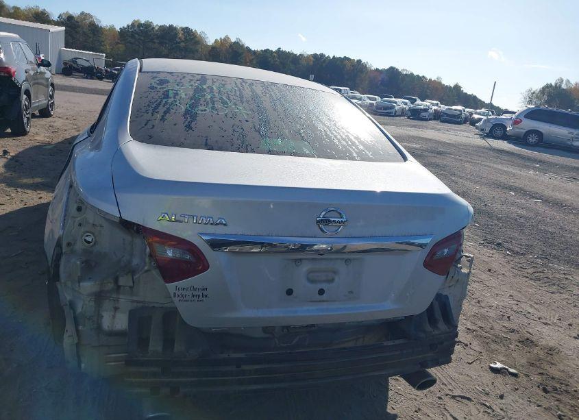 Photo 17 of 2018 Nissan Altima 2.5 S (VIN 1N4AL3AP9JC190783)