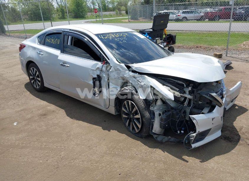 2018 Nissan Altima 2.5 SL (VIN 1N4AL3AP9JC192033) main photo