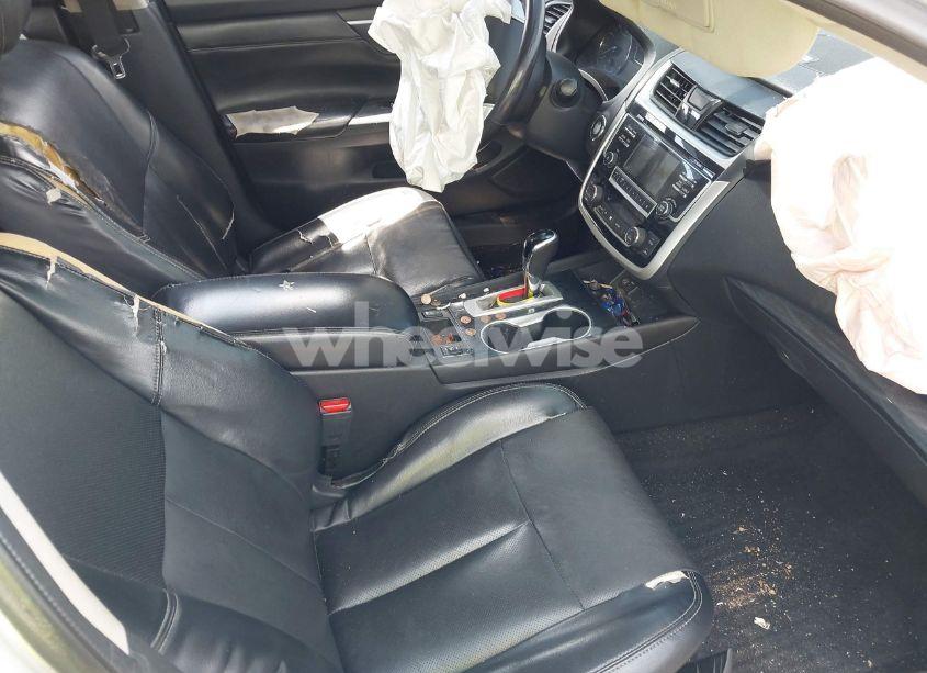 Photo 5 of 2018 Nissan Altima 2.5 SL (VIN 1N4AL3AP9JC192033)