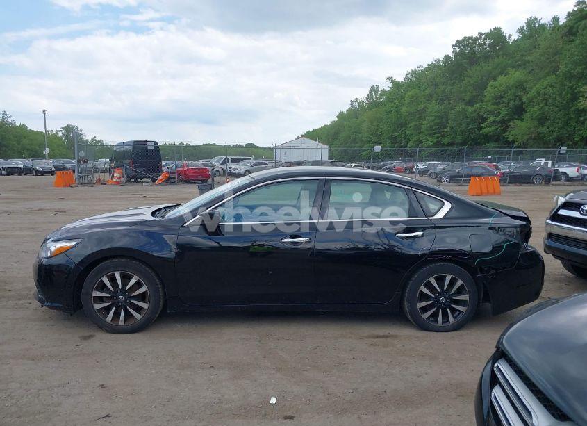 Photo 14 of 2018 Nissan Altima 2.5 SV (VIN 1N4AL3AP9JC195157)