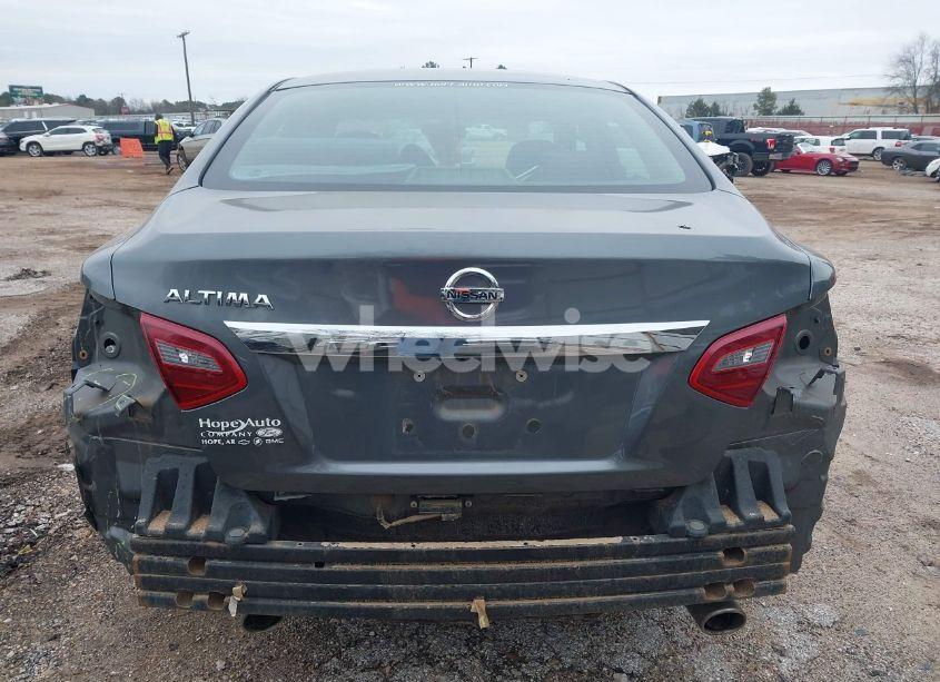 Photo 17 of 2018 Nissan Altima 2.5 S (VIN 1N4AL3AP9JC195692)