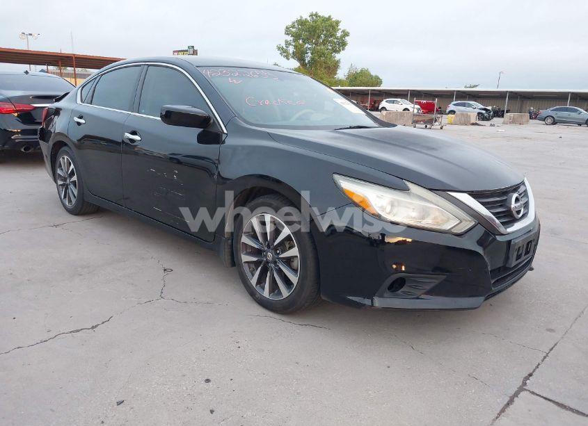2018 Nissan Altima 2.5 SV (VIN 1N4AL3AP9JC197264) main photo