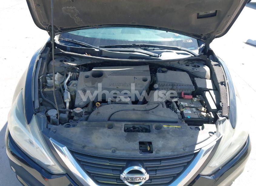 Photo 10 of 2018 Nissan Altima 2.5 SV (VIN 1N4AL3AP9JC197264)