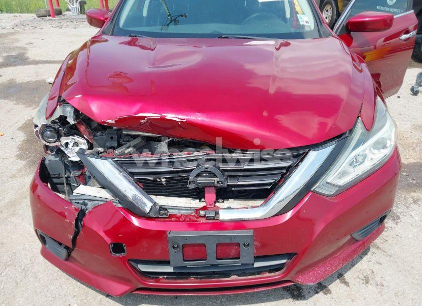 Photo 10 of 2018 Nissan Altima 2.5 S (VIN 1N4AL3AP9JC197362)