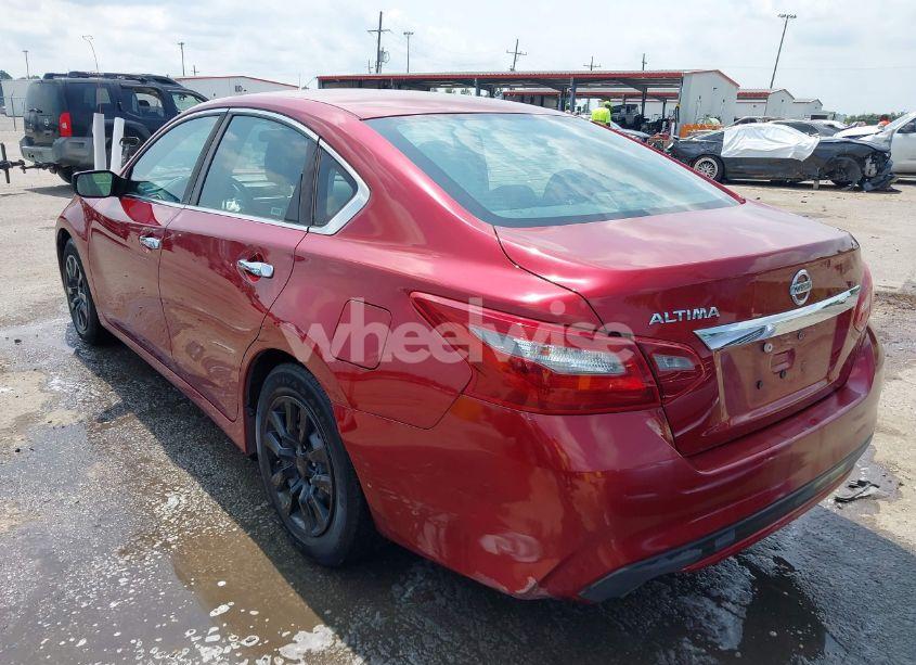 Photo 3 of 2018 Nissan Altima 2.5 S (VIN 1N4AL3AP9JC197362)