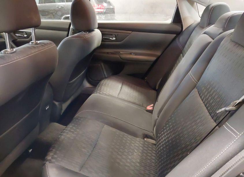 Photo 8 of 2018 Nissan Altima 2.5 S (VIN 1N4AL3AP9JC198964)