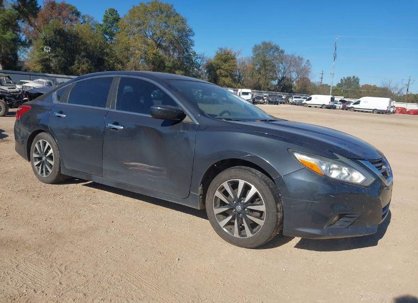 2018 Nissan Altima 2.5 SV (VIN 1N4AL3AP9JC199158) main photo