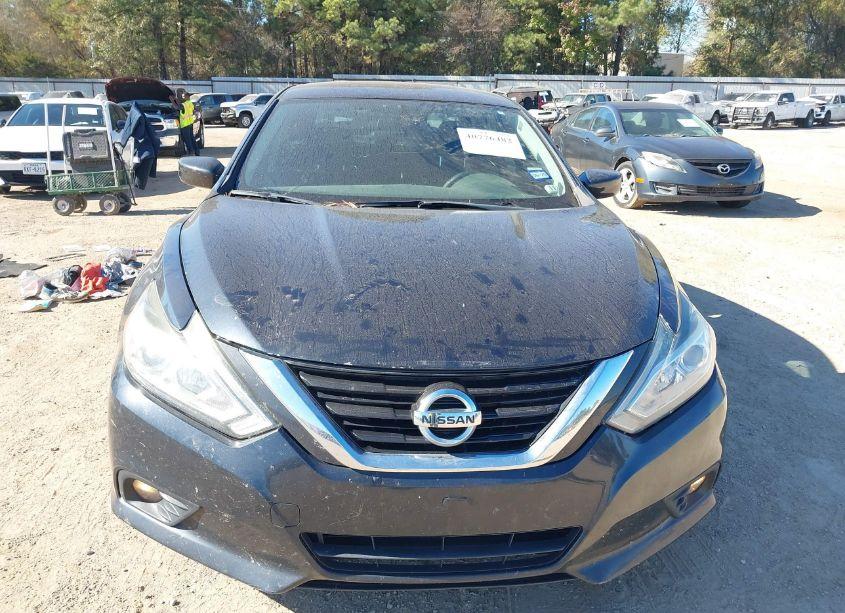Photo 6 of 2018 Nissan Altima 2.5 SV (VIN 1N4AL3AP9JC199158)