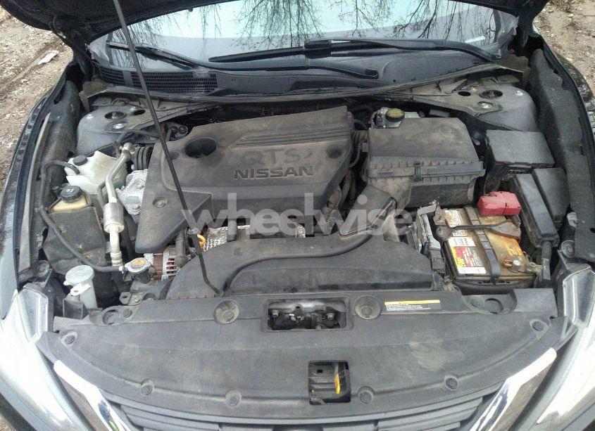 Photo 10 of 2018 Nissan Altima 2.5 S (VIN 1N4AL3AP9JC204181)