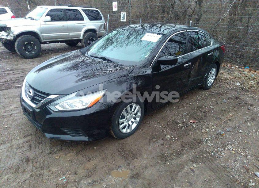 Photo 2 of 2018 Nissan Altima 2.5 S (VIN 1N4AL3AP9JC204181)