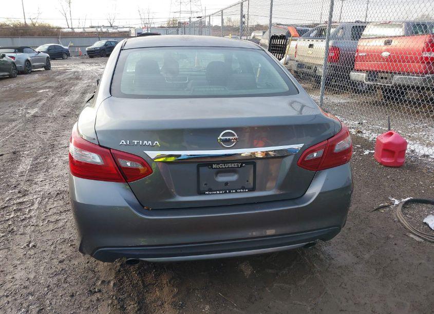 Photo 16 of 2018 Nissan Altima 2.5 S (VIN 1N4AL3AP9JC205850)