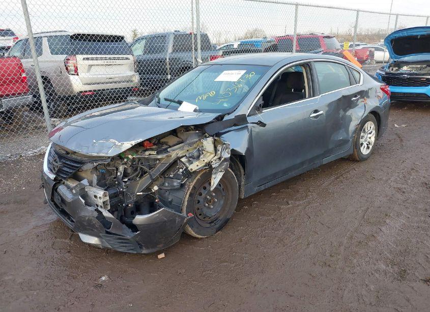 Photo 2 of 2018 Nissan Altima 2.5 S (VIN 1N4AL3AP9JC205850)