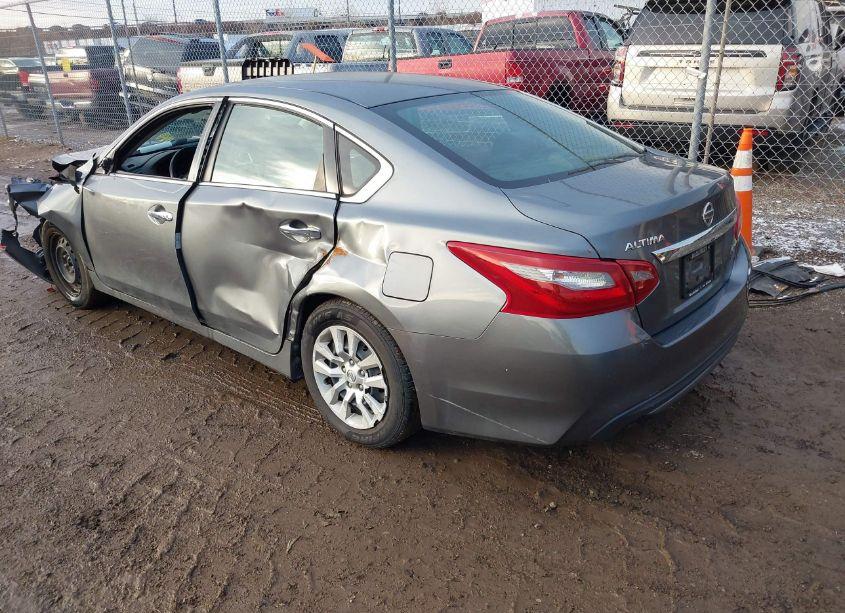 Photo 3 of 2018 Nissan Altima 2.5 S (VIN 1N4AL3AP9JC205850)