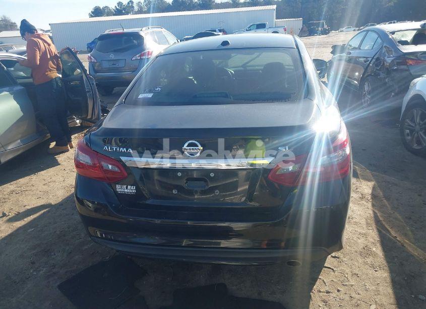 Photo 17 of 2018 Nissan Altima 2.5 SL (VIN 1N4AL3AP9JC213771)