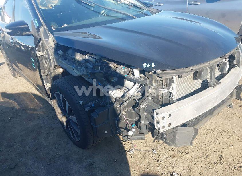 Photo 6 of 2018 Nissan Altima 2.5 SL (VIN 1N4AL3AP9JC213771)