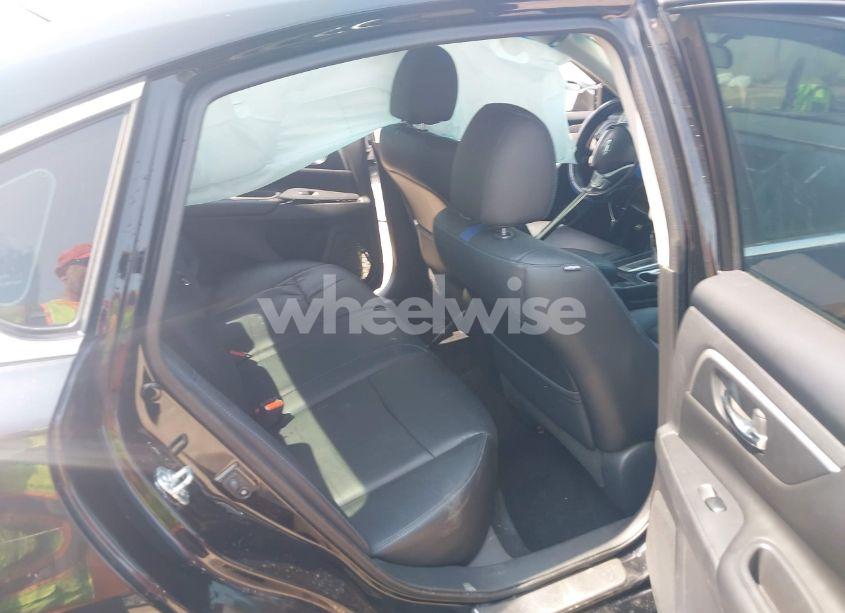 Photo 8 of 2018 Nissan Altima 2.5 SR (VIN 1N4AL3AP9JC234118)